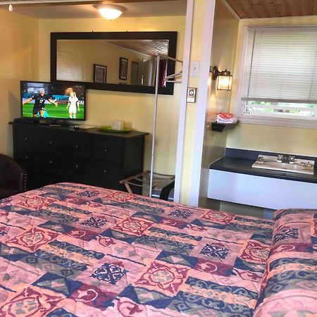 Lakelawn B&B&Motel Yarmouth Buitenkant foto