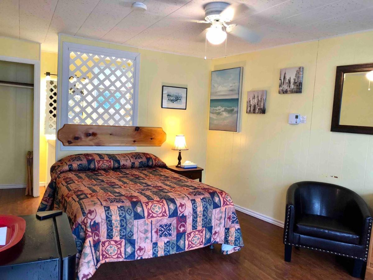 Lakelawn B&B&Motel Yarmouth Buitenkant foto