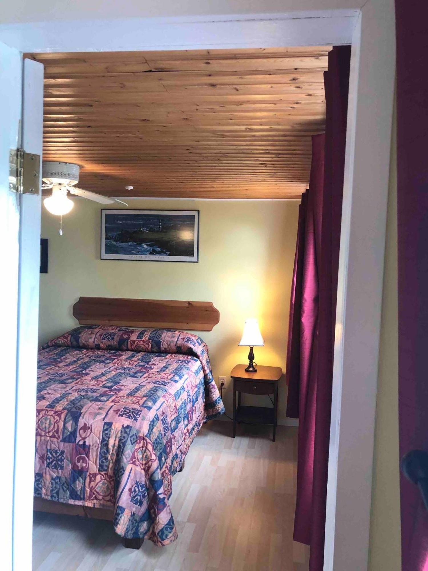 Lakelawn B&B&Motel Yarmouth Buitenkant foto