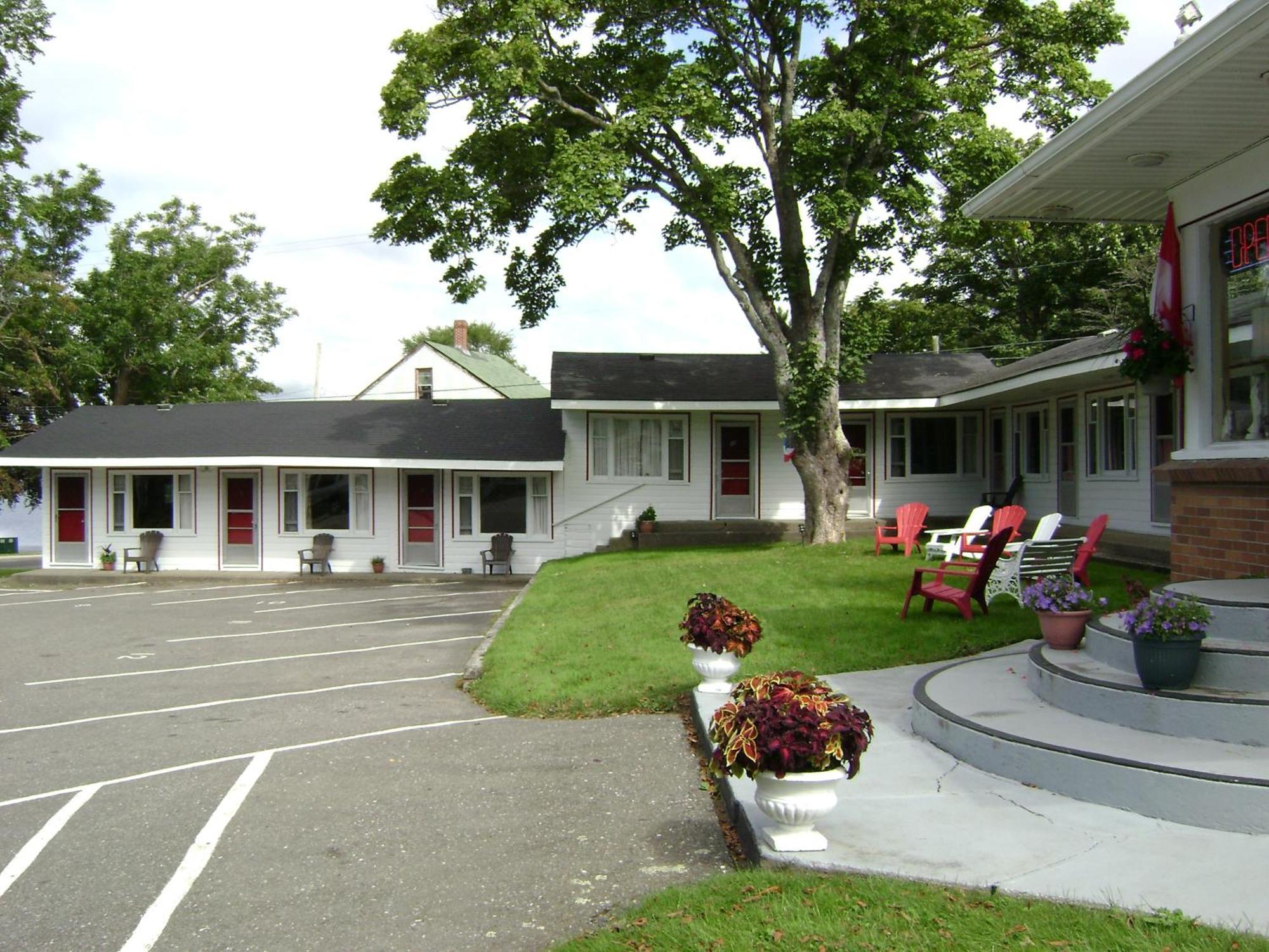 Lakelawn B&B&Motel Yarmouth Buitenkant foto